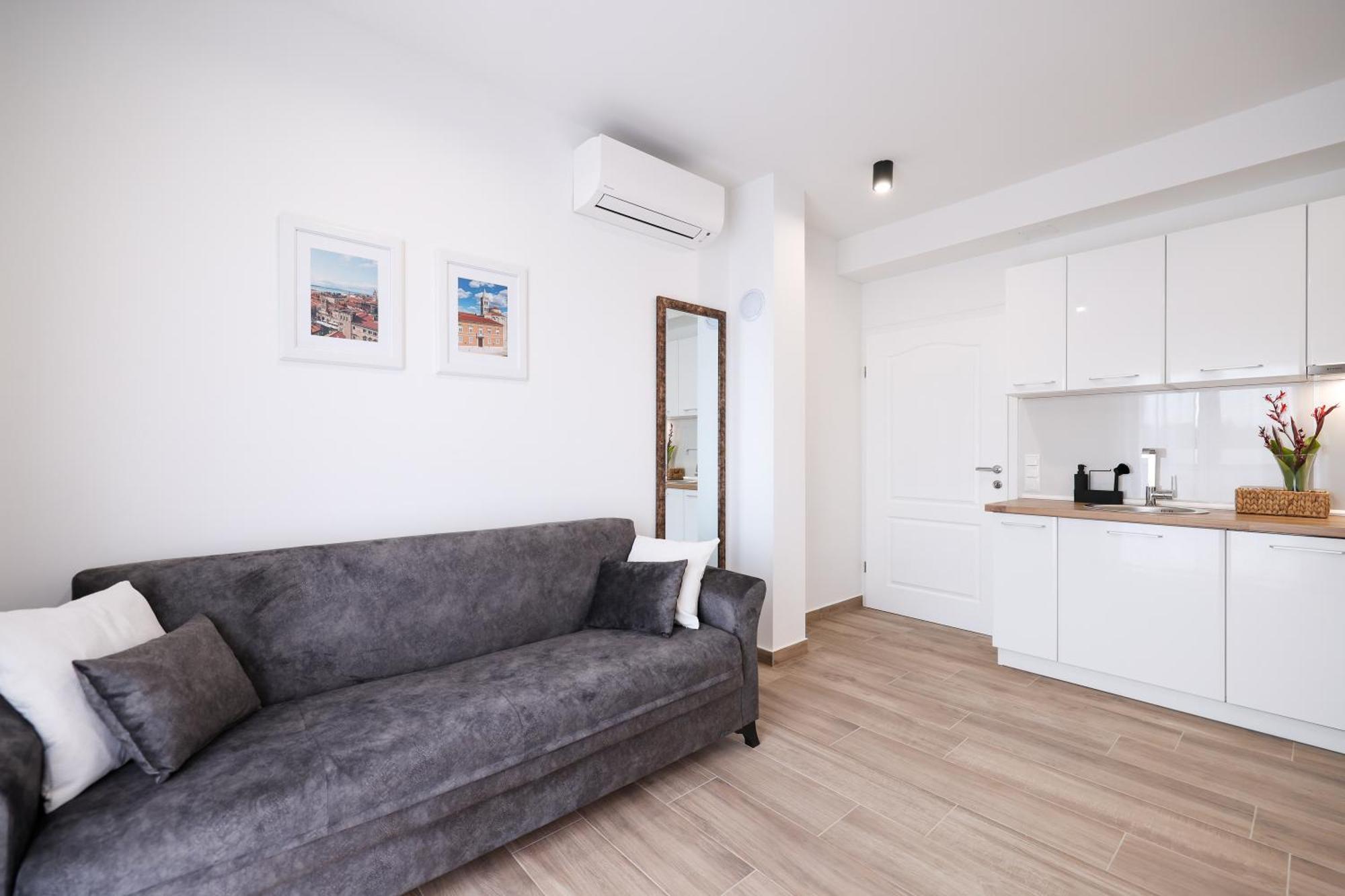 Duo Soles - Apartments With Private Parking Near Zadar Murvica  Exterior photo