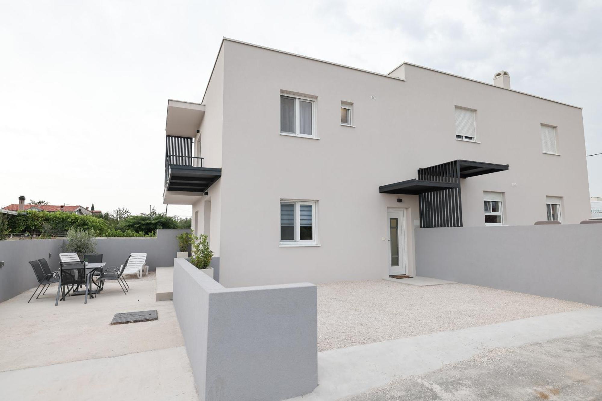 Duo Soles - Apartments With Private Parking Near Zadar Murvica  Exterior photo