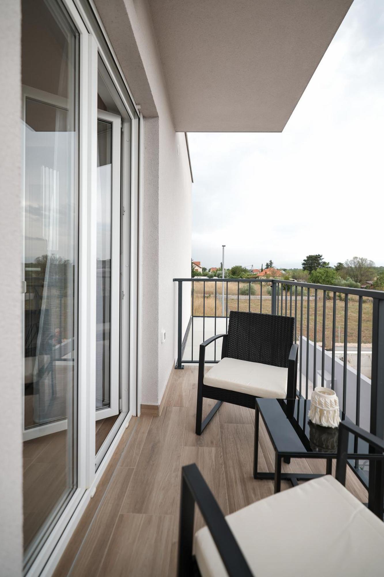 Duo Soles - Apartments With Private Parking Near Zadar Murvica  Exterior photo