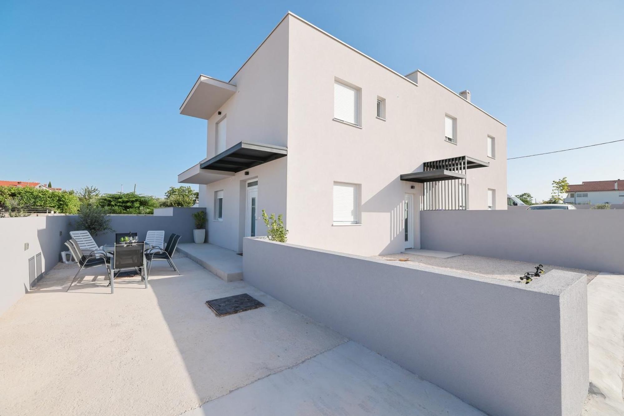 Duo Soles - Apartments With Private Parking Near Zadar Murvica  Exterior photo